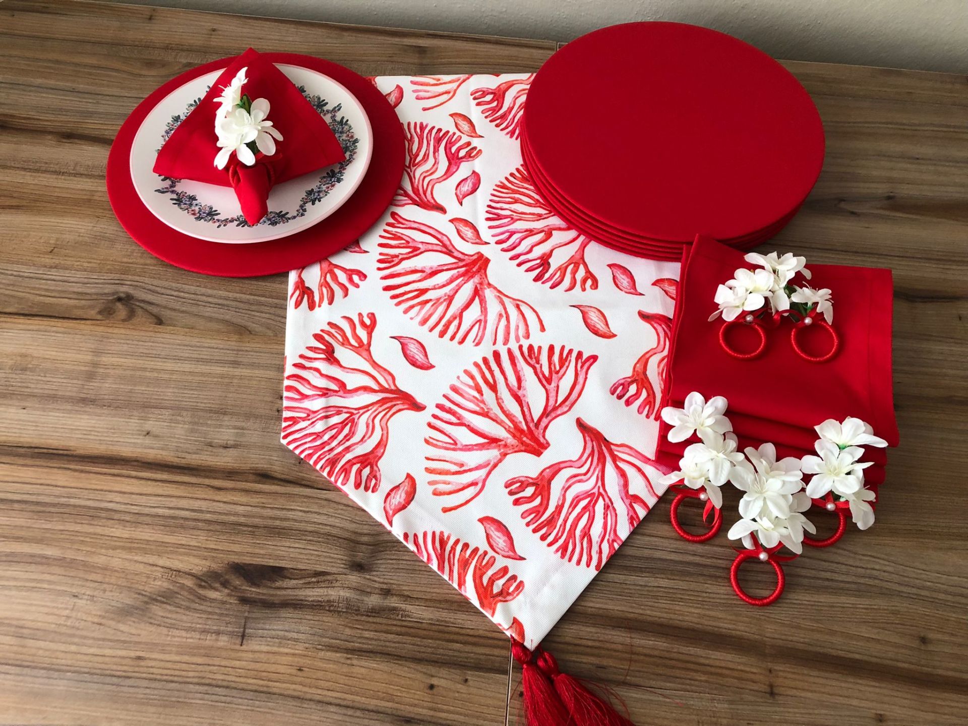 SOFRA SUNUM SETİ KIRMIZI MERCAN DESEN