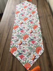 DOKU EFEKTLI MOTİF DESENLİ RUNNER