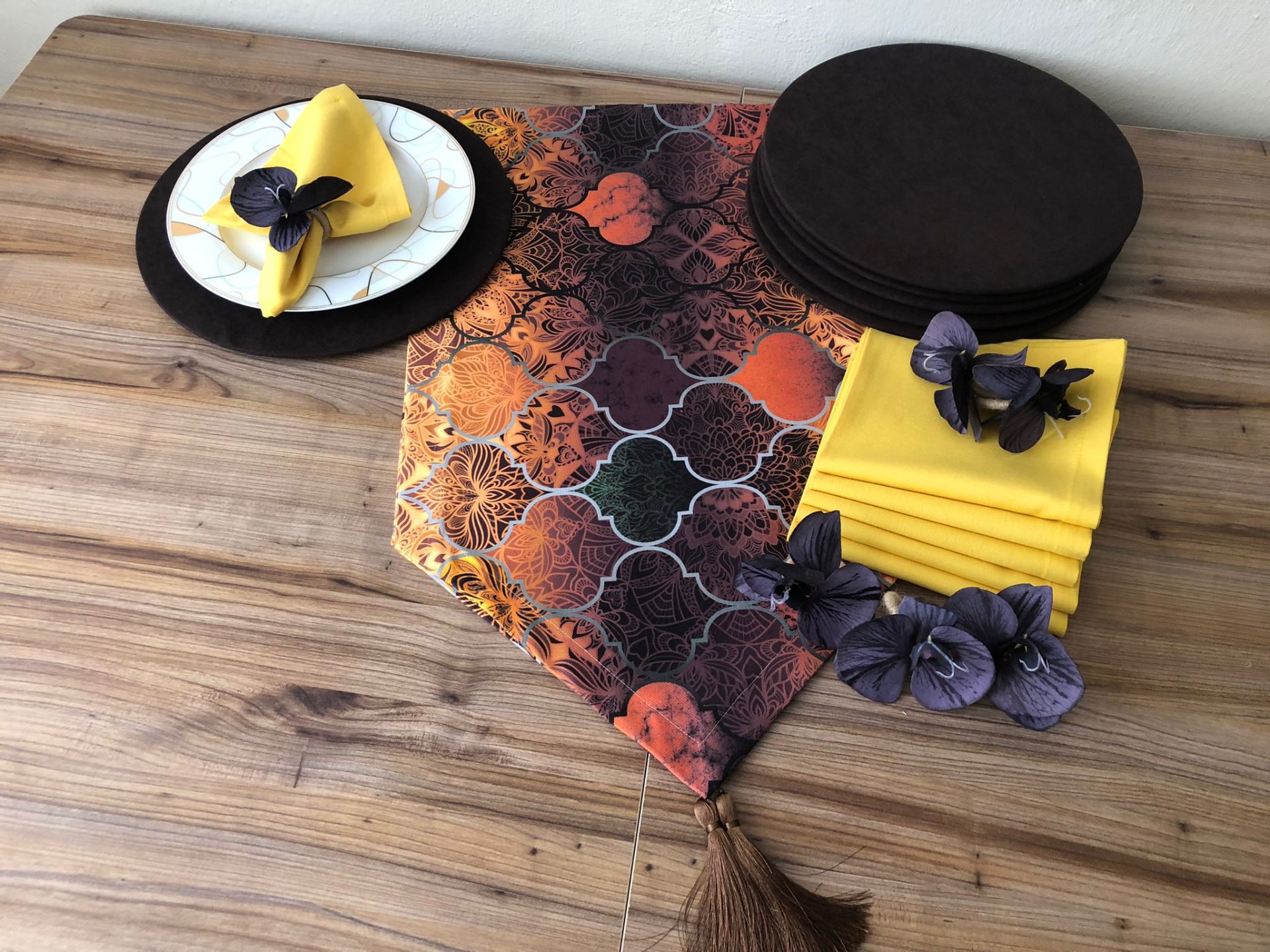 SOFRA SUNUM SETİ KAHVERENGİ MOROCCAN DESENLİ TAKIM