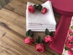 SOFRA SUNUM SETİ BEYAZ ZEMİN FUŞYA ÇİÇEK DESENLİ