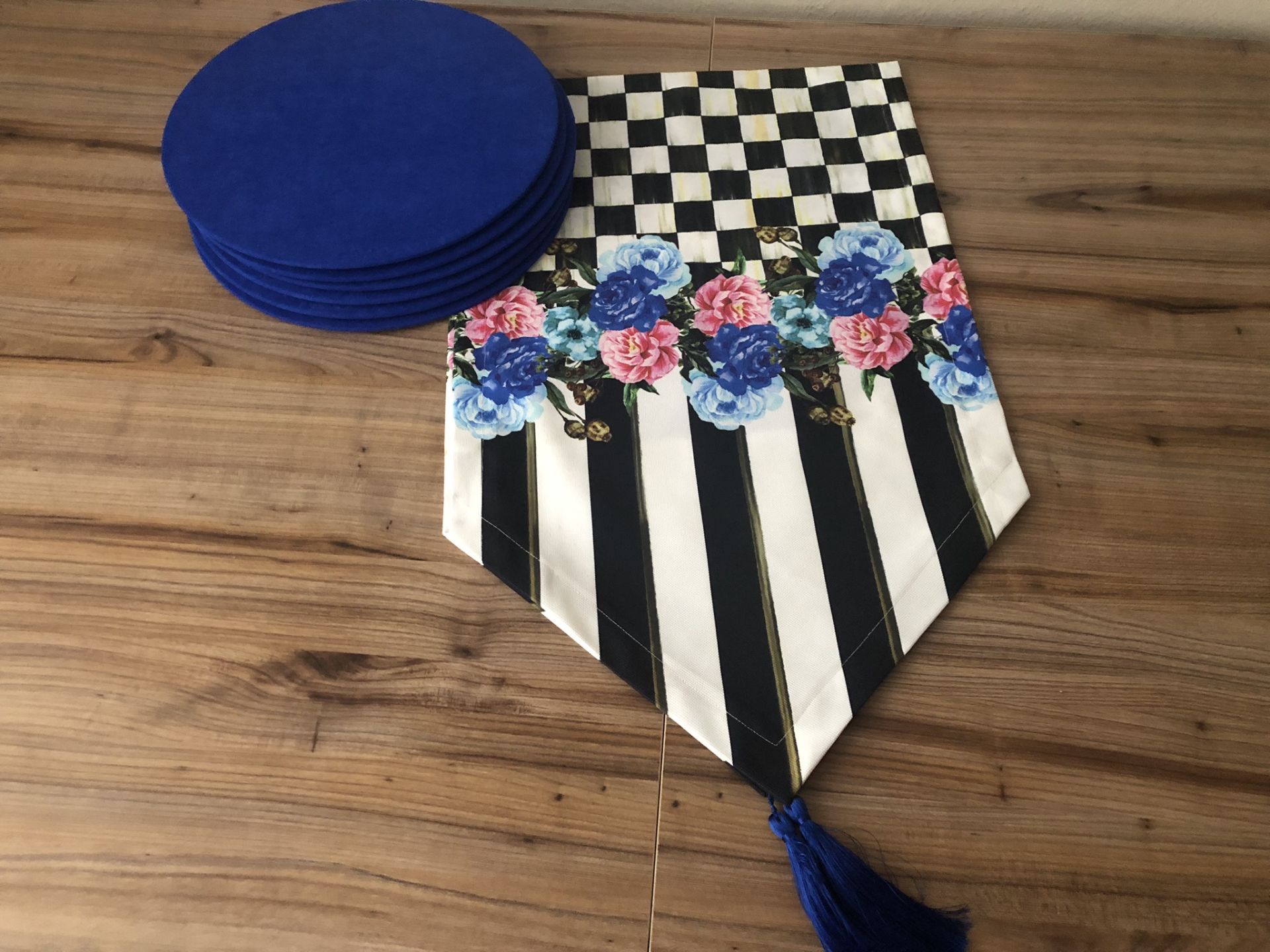 DAMA MAVİ ÇİÇEK DESENLİ RUNNER & SUPLA