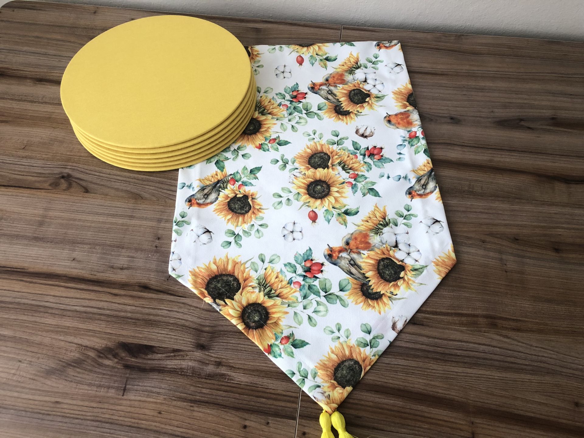 AYÇİÇEK DESENLİ RUNNER & SUPLA