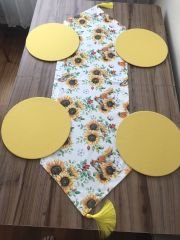 AYÇİÇEK DESENLİ RUNNER & SUPLA