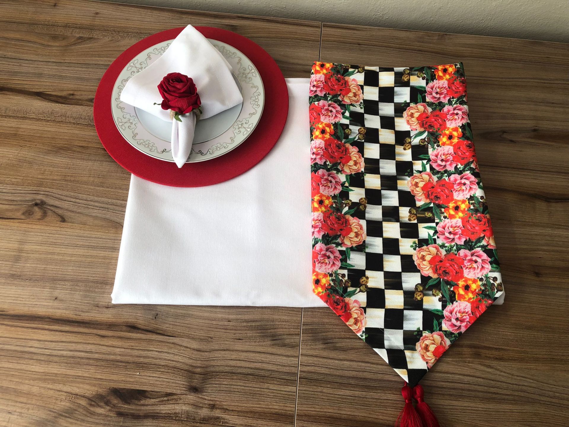 SOFRA SUNUM SETİ GÜL DESENLİ