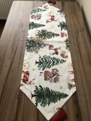 YILBAŞI RUNNER ÇAM  AĞACI DESENLİ