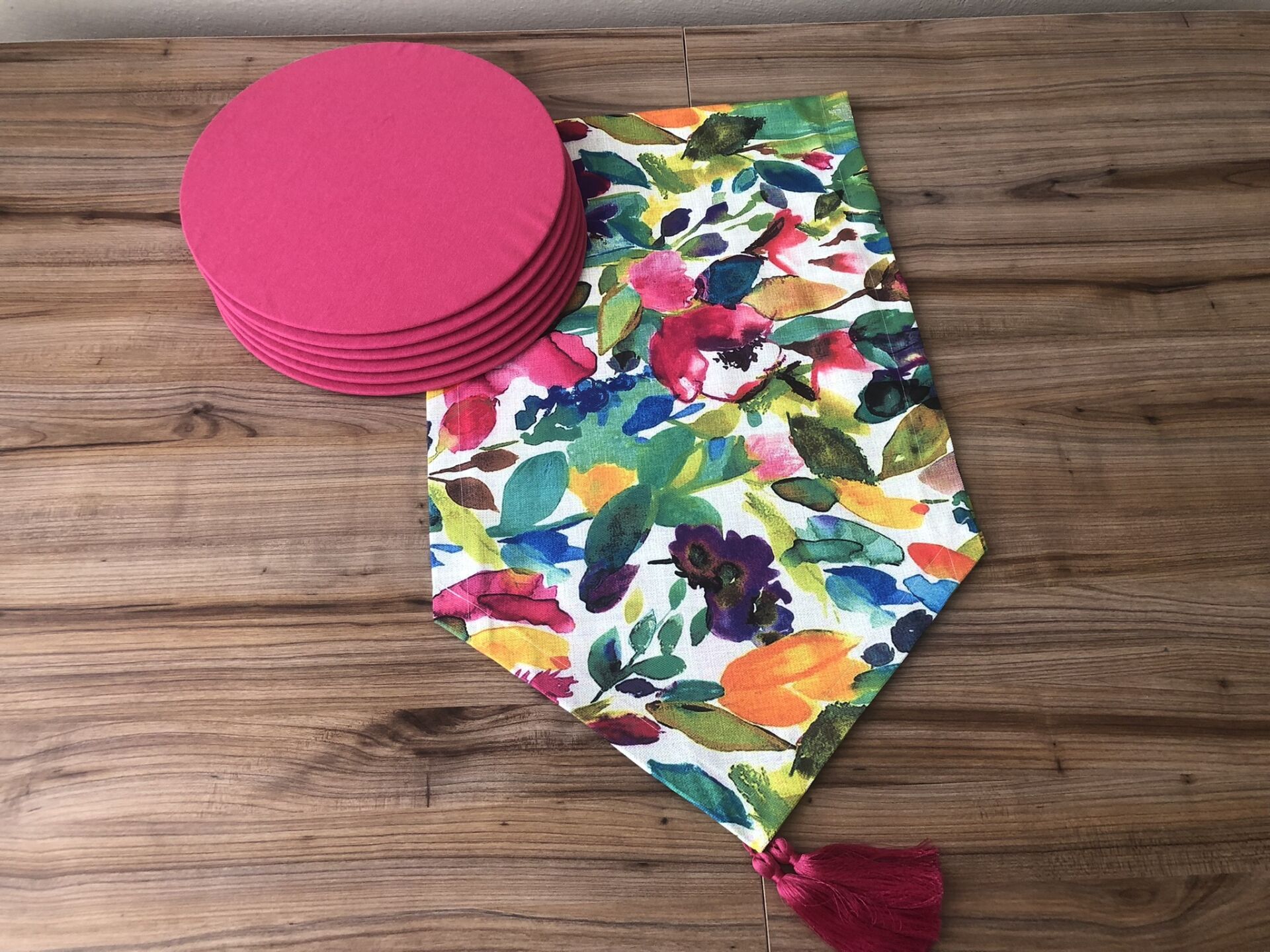 SULU BOYA RENKLİ YAPRAKLAR DESENLİ RUNNER & SUPLA