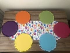 ÇİÇEK DESENLİ RUNNER & PONPONLU SUPLA
